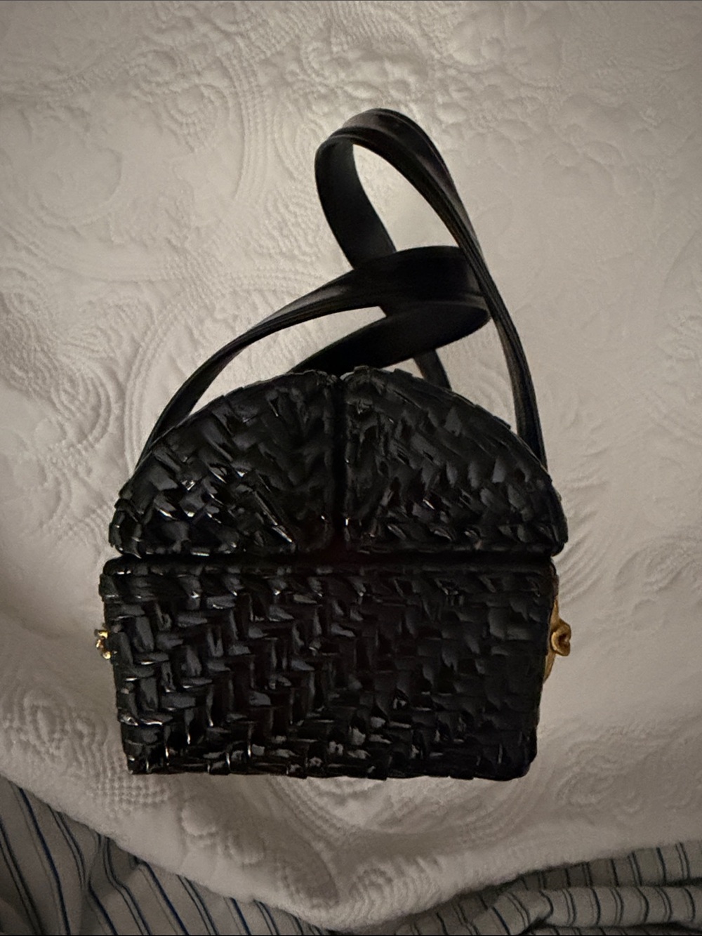 Vintage Black Woven Barrel Handbag with Red Interior - Picture 4 of 4